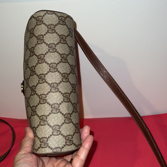 Gucci Monogram Sherry Line Sling or crossbody bag - Picture 12 of 16